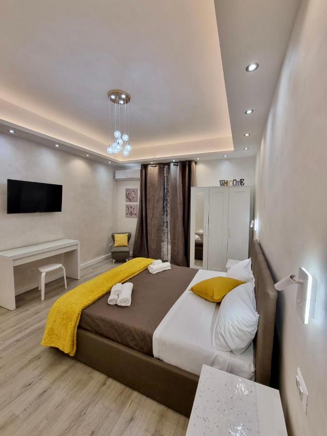 Apartment Close To The Coloseum, 2 Minutes Walk From Metro A Екстериор снимка