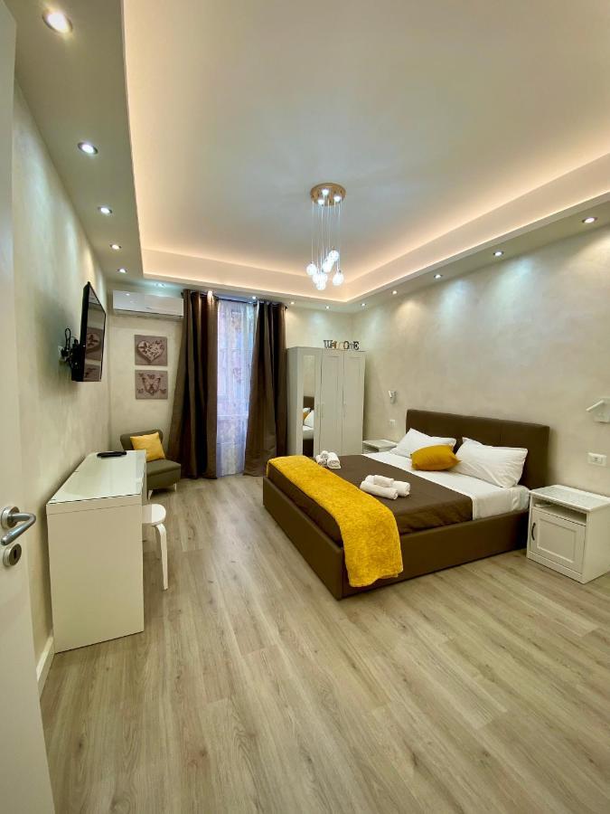 Apartment Close To The Coloseum, 2 Minutes Walk From Metro A Екстериор снимка