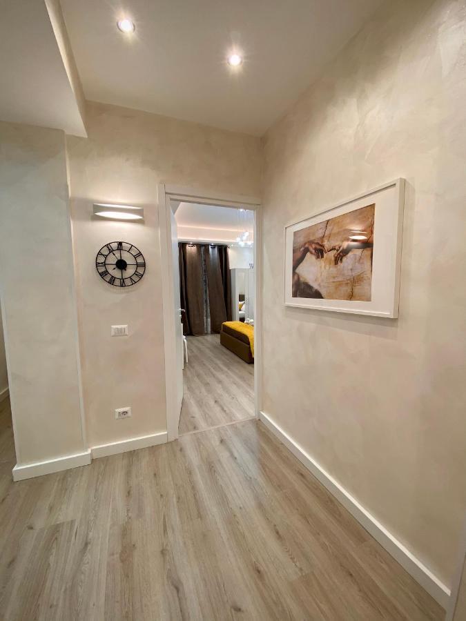 Apartment Close To The Coloseum, 2 Minutes Walk From Metro A Екстериор снимка