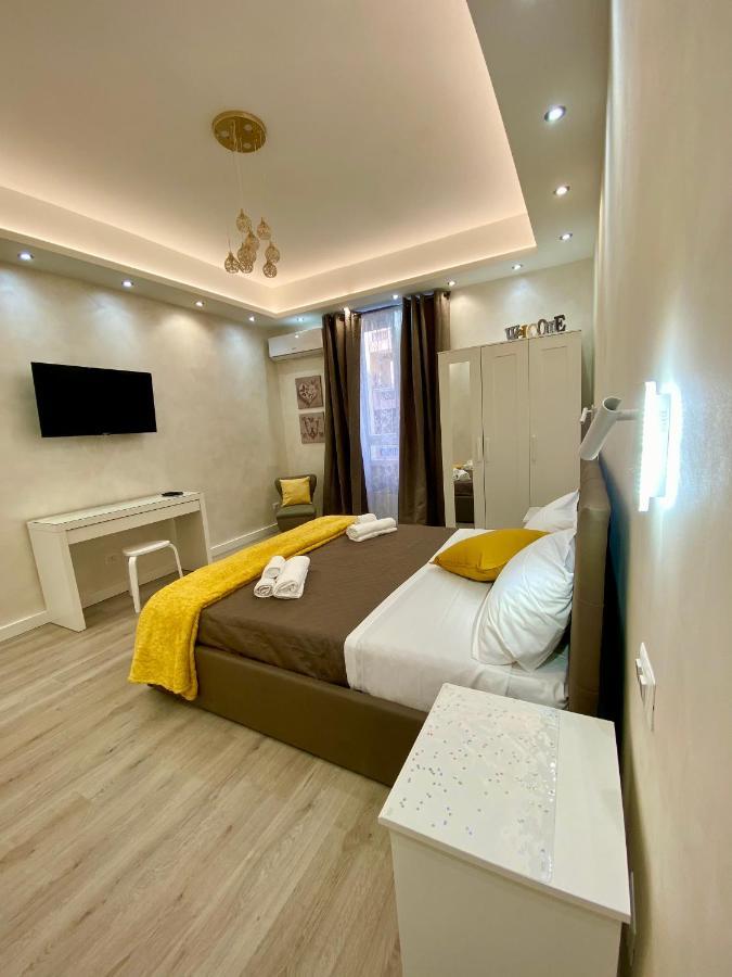 Apartment Close To The Coloseum, 2 Minutes Walk From Metro A Екстериор снимка