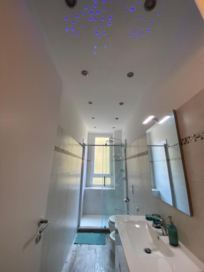 Apartment Close To The Coloseum, 2 Minutes Walk From Metro A Екстериор снимка