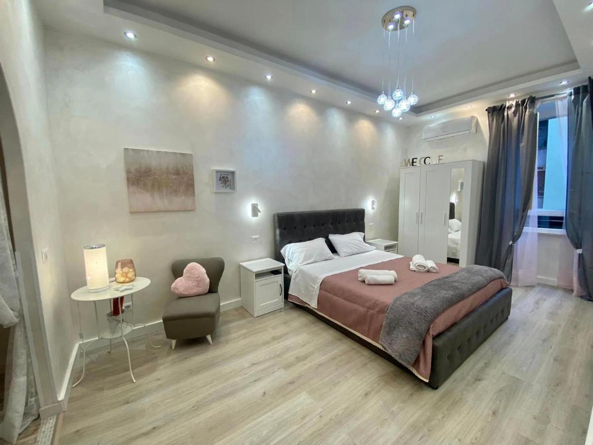 Apartment Close To The Coloseum, 2 Minutes Walk From Metro A Екстериор снимка